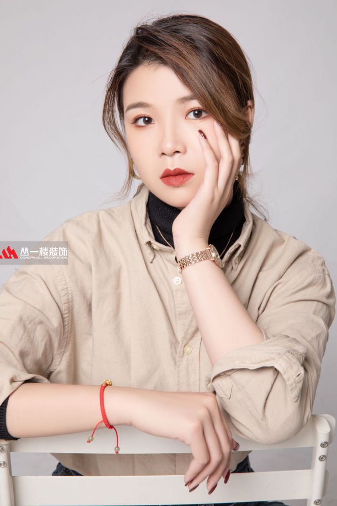 楊麗